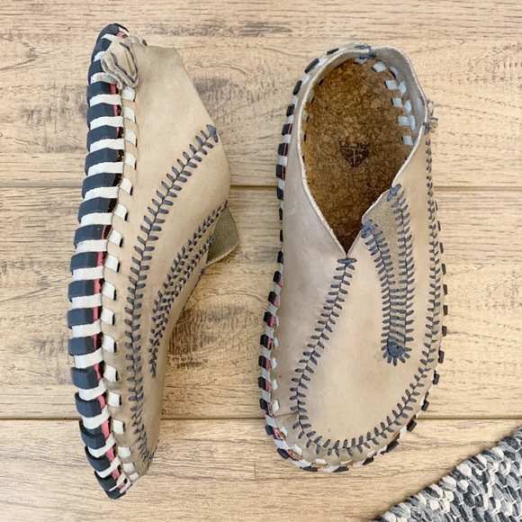 Nike Shoes - RARE Baseball Nike ACG Longball Leather Slide Clog